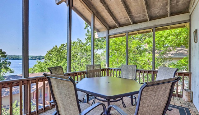 1 Mi to Margaritaville! Cabin w/Resort Perks