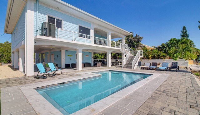 < 1 Mi to Pennekamp State Park: Luxe Home w/Dock!