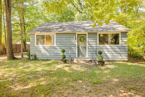 1 MI to Pere Marquette Accessible Home with Yard