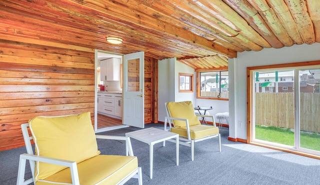 1 Mi to Shore: Lake Michigan Retreat w/Game Room!