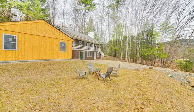 1 Mi to Story Land: Spacious Cabin in Bartlett