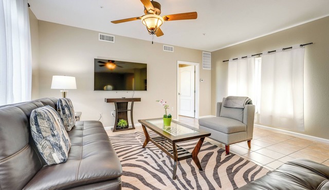 1 Mi to Tempe Beach Park: Well-Equipped Condo!