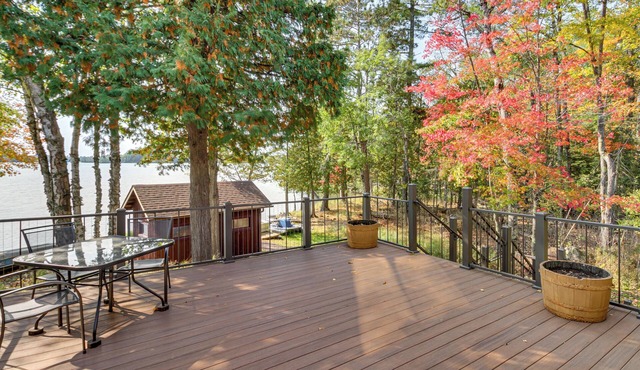 < 1 Mi to Trails: Wooded Home on Eagles Nest Lake!
