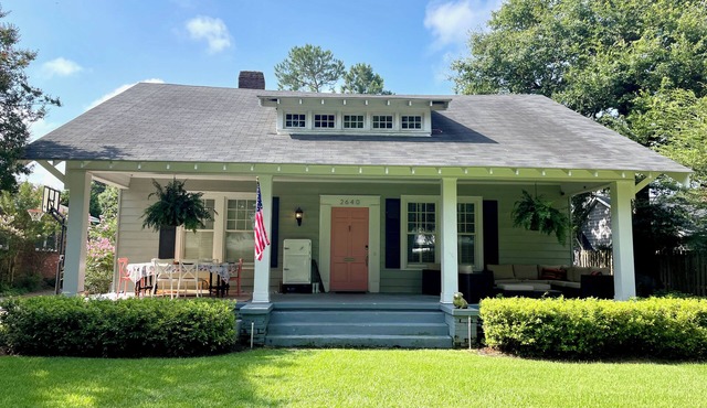 1 mile from Masters! Updated 4/4.5 Craftsman House on the Hill!