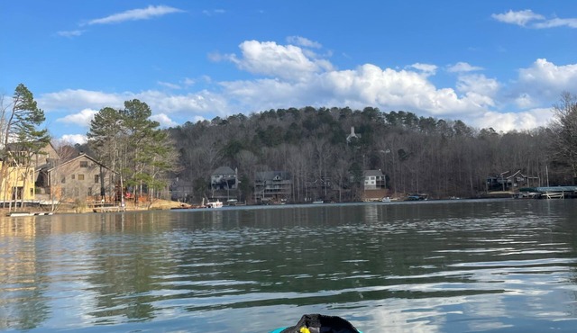 1 Min Walk to Lake Life Golf Pool Hike Kayak Fire Pit Tennis Swim Lakepoint BBQ