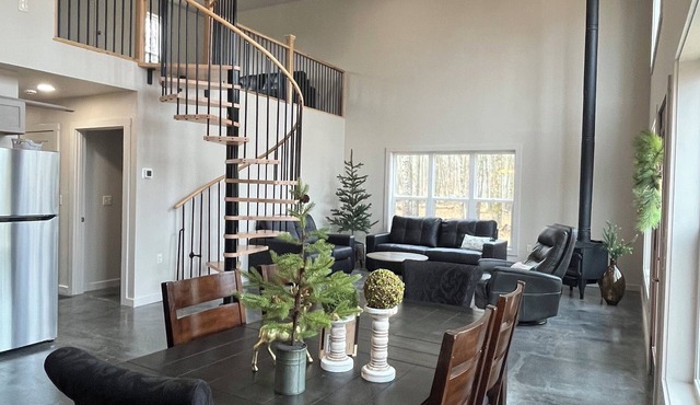 1 mins away from ATV trails, New built Lakefront Cabin, 2 bedrooms, 1.5 baths