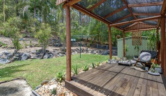 1 minutes to the thema parks to Movie World, Wet n Wild, TopGolf, OutBreak.