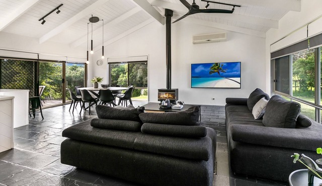 1 Oak - Rye Back Beach Accommodation