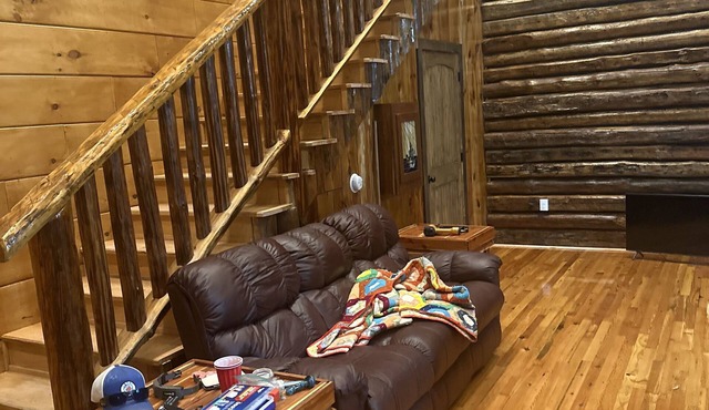 1 of a kind custom lodging