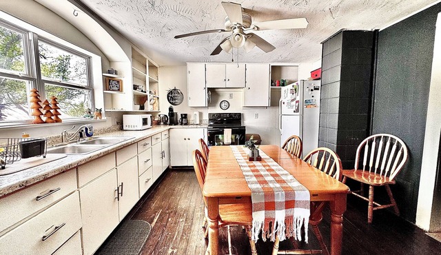 #1 place to stay in Ava - We love our guest!