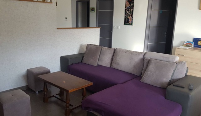 1 private room in a villa in Montfaucon