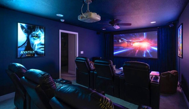 #1 Rated Mansion Heated Pool/Spa Theater Peloton Gym Game Room