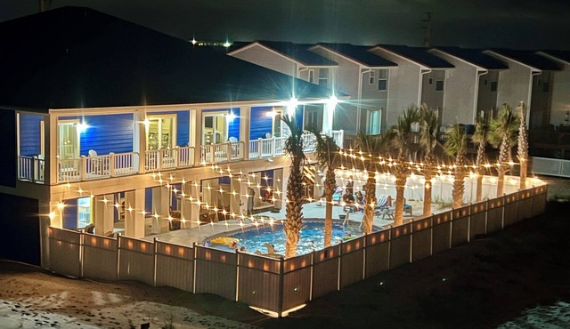 #1 Reviewed Home on Navarre Beach Forever Views 33' Pool Outdoor Bar/TVs Hot Tub