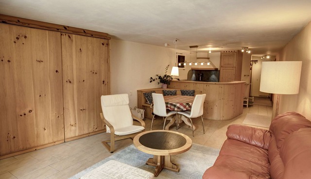 1-room flat with garden view on the 3rd floor