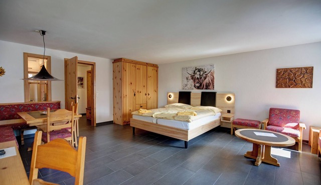 1-room flat with mountain view on the 3rd floor