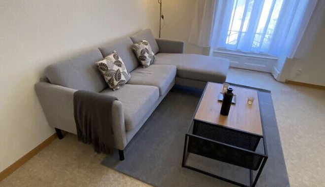 1 room in 2 bedrooms apartment in central Sierre