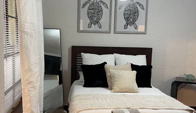 #1 Serenity Suite located in Daytona Beach FL