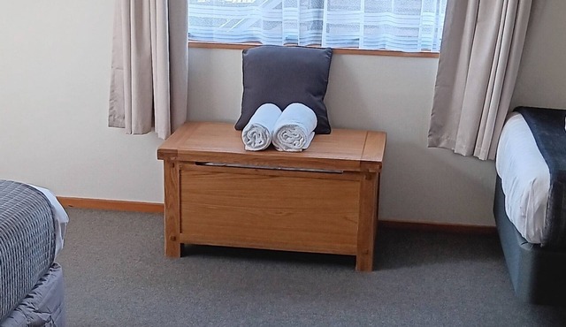 1 St James : Centrally located 3 bedroom holiday house in central Hanmer Springs