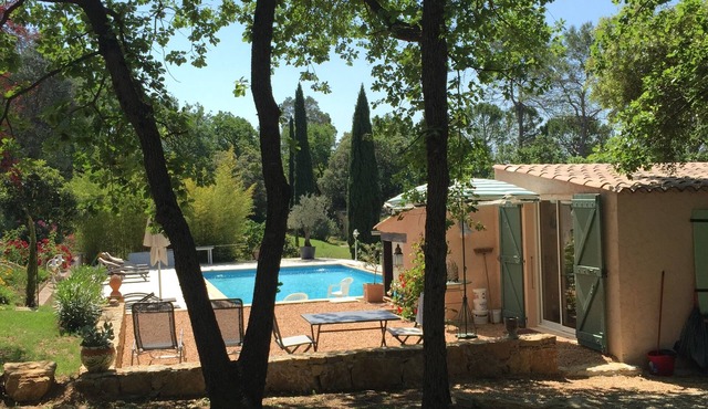 1 Studio comfort - pool, pool house, exclusive to the woodland studio