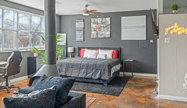 #1 Stylish Loft Uptown Dallas⭐️ + Unique Location
