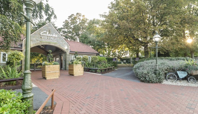 1 THE VAULTS, romantic in Glastonbury