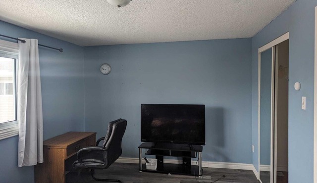1 upper floor Bedroom