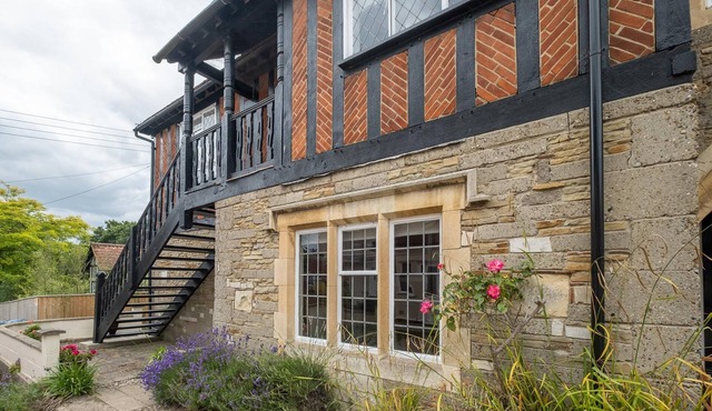 1 Westgate - sleeps 10 guests in 5 bedrooms