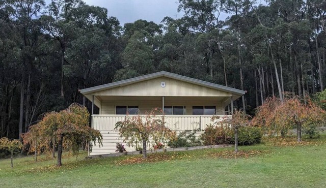 1 x Queen Bedroom Cottage with Spa