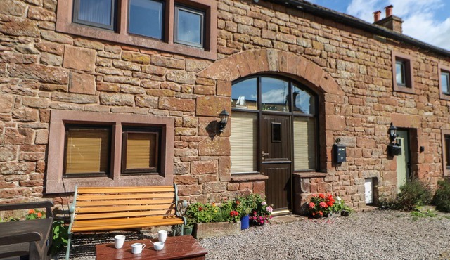 1 YEW TREE COTTAGES, pet friendly, with open fire in Langwathby