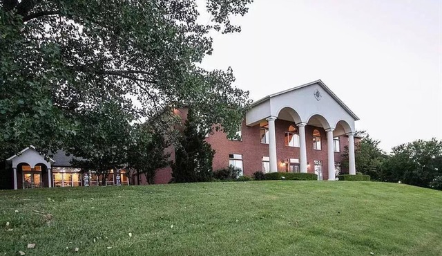 10,000 sq ft Luxury Venetian Mansion with a Slice of Italy in Tulsa