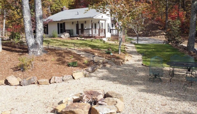 10-Acre Blue Ridge Retreat — Fire Pit · Fireplace · Mountain Views