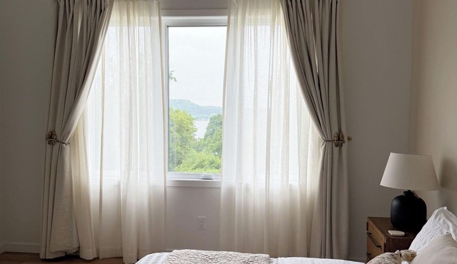 10-Acre BoQ/PEC Estate, Waterfront, 3BR Ensuite & Walk-in, +1BR, Gourmet Kitchen