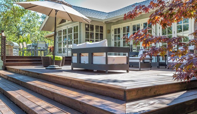 10 Acre Estate w/Views | Teahouse | Pickleball