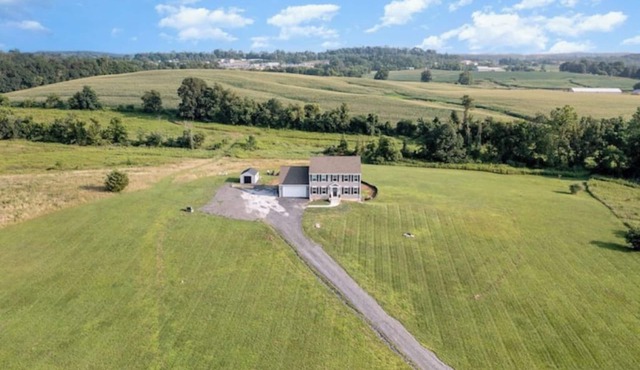 10-Acre Sunset Hill Retreat