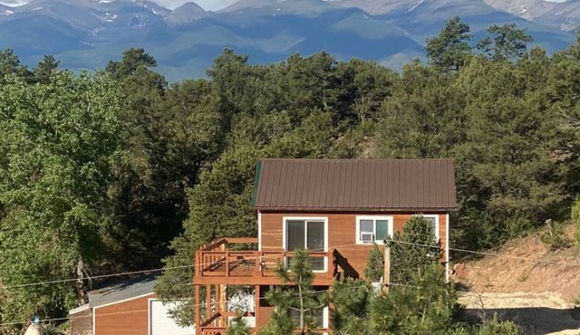 10+ Acres Private 3story Royal Gorge retreat