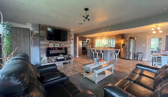 10 acres property great for outside activities its great place to make memories