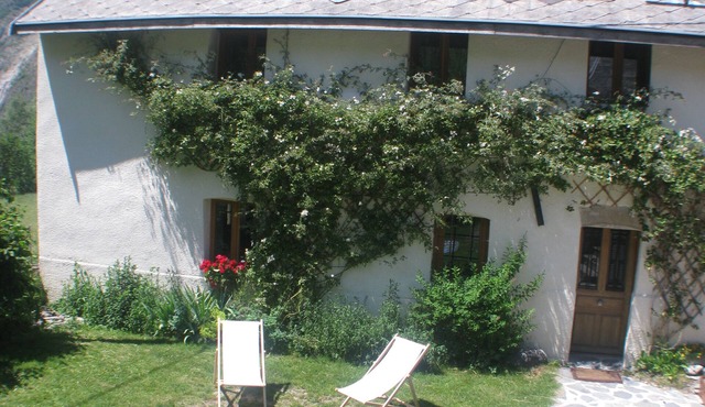 10 bed stunning gite with private terrace.