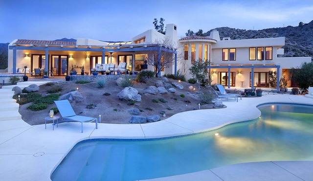 10 bedroom estate overlooking the Coachella Valley