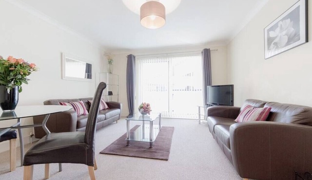 10 Cascades - 1 bedroom apartment