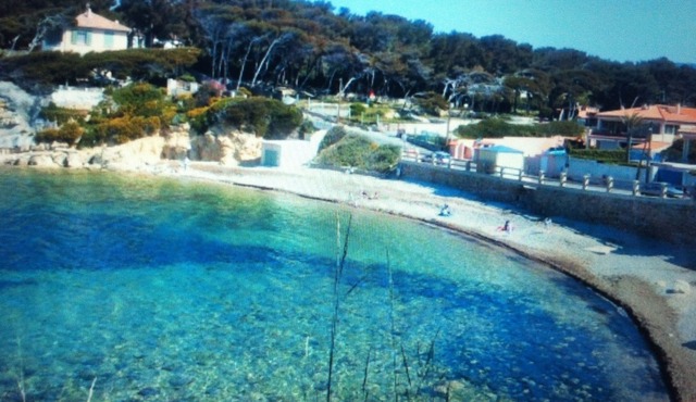 10 M from the sea in front of the beach of Beaucours.Very quiet