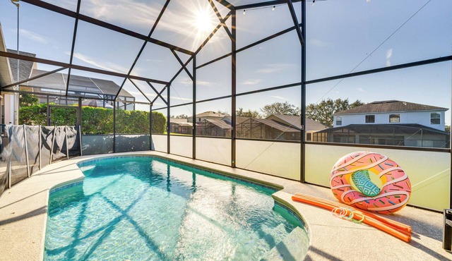 10 Mi to Disney: Family Retreat w/Game Room!