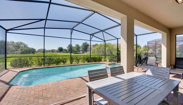 < 10 Mi to Disney: Prime Resort Villa w/Pool