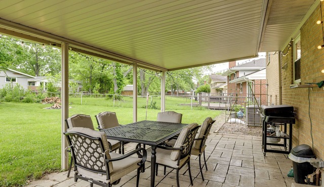 10 Mi to Dtwn Cincinnati: Home w/Patio & Yard!