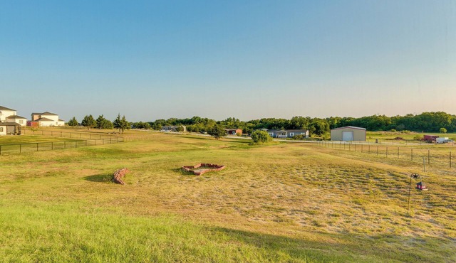 ~ 10 Mi to Dtwn McKinney: Home w/Patio & Yard