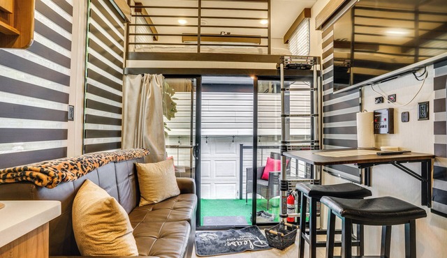 10 Mi to Leesylvania & River: Sleek Mobile Home