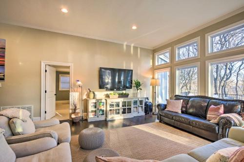 10 Mi to New Braunfels: Waterfront Seguin Gem