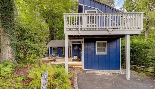 10 Mi to Sugar Mtn: ‘Bluebird Cottage’ in Newland