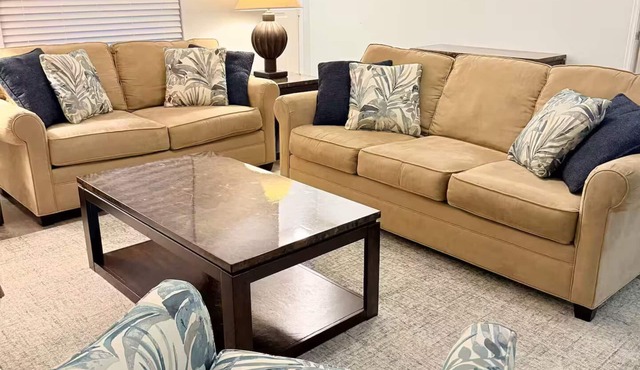 10 Mile Drive to Beaches Family-Friendly Home with Screen Patio and Fire Pit