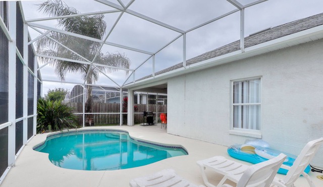 10 Miles to Disney, Private Pool, Quiet Neighborhood - Snowbirds Welcome
