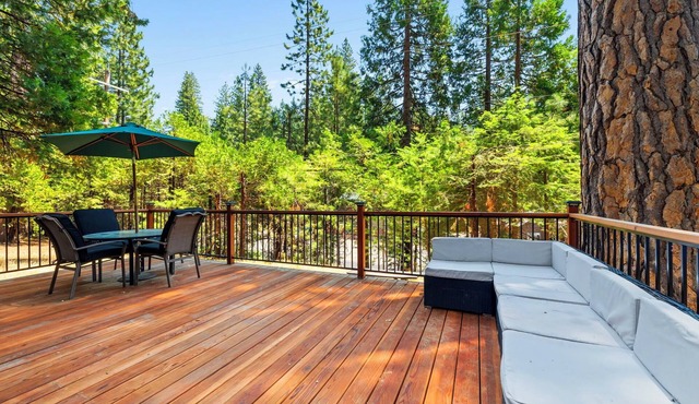 10 miles to Dodge Ridge Ski Resort, Self check-in